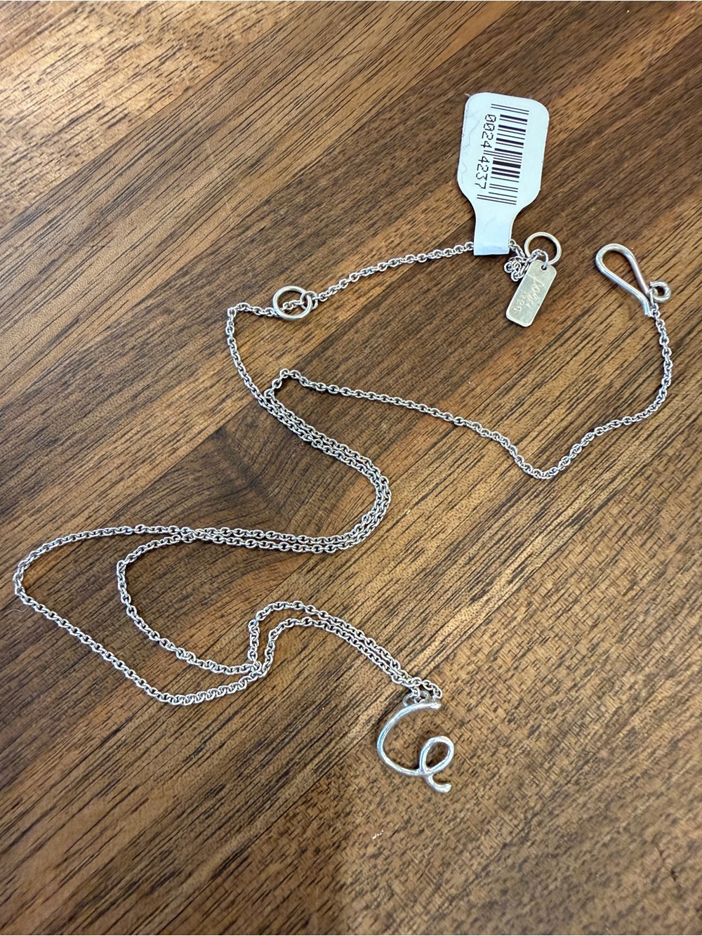 Sterling Silver Script 'e' initial Pendant Necklace